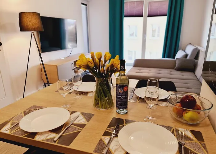 شقة 5d Fredry 2/36 *